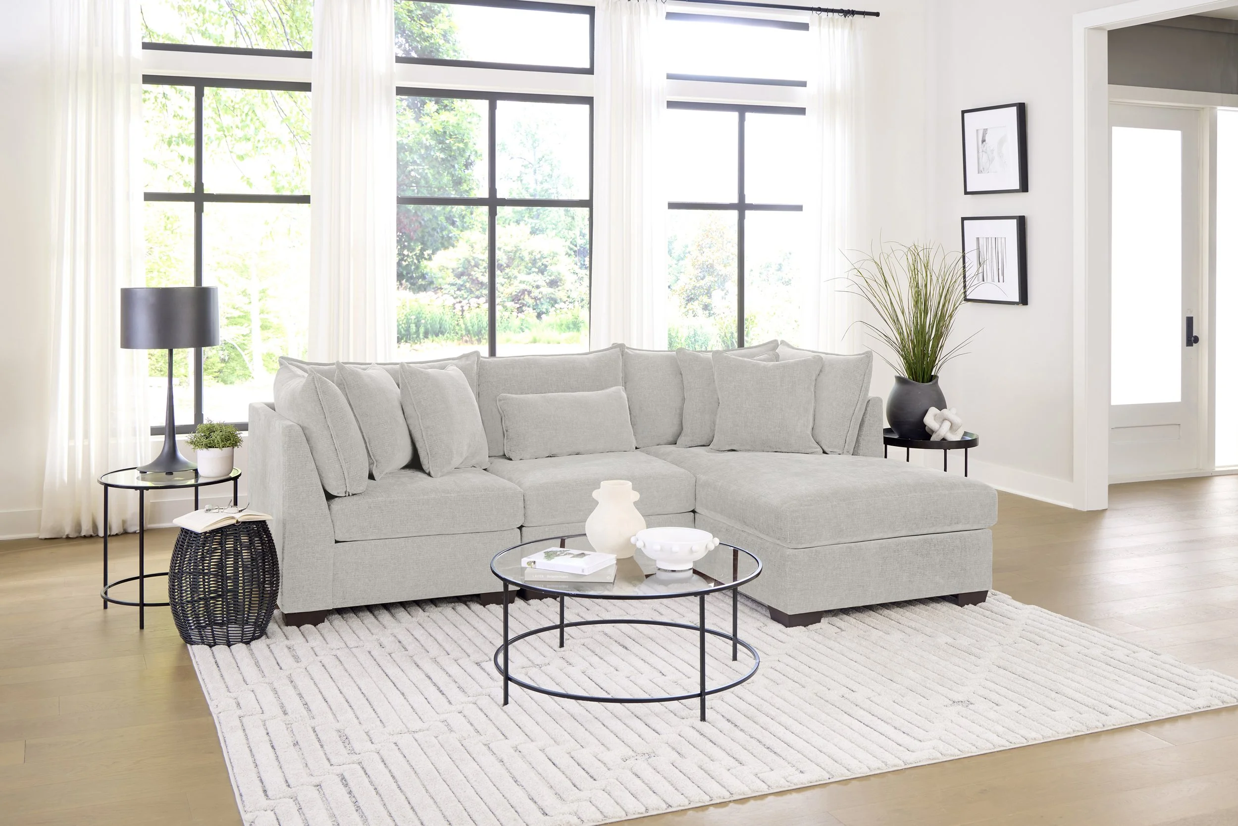 850 Dino Ivory — Peak Living